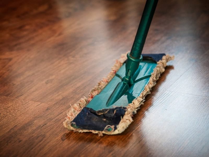 flooring-for-easy-clean-up-2